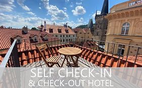 Charles Bridge Rooms & By Sivek Hotels